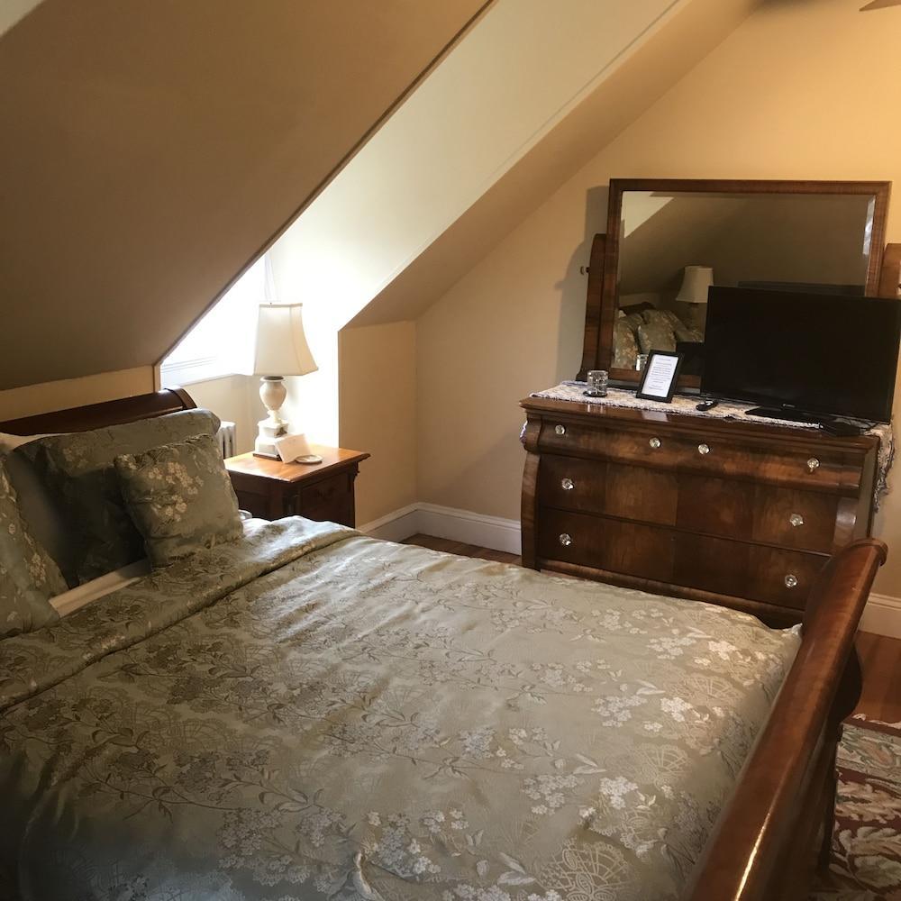 Edgewood Manor Inn Bed And Breakfast Providence Extérieur photo