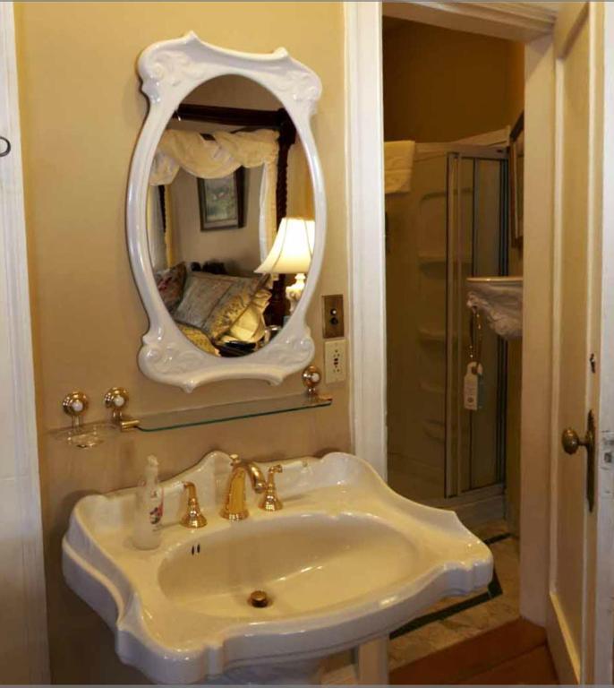 Edgewood Manor Inn Bed And Breakfast Providence Chambre photo